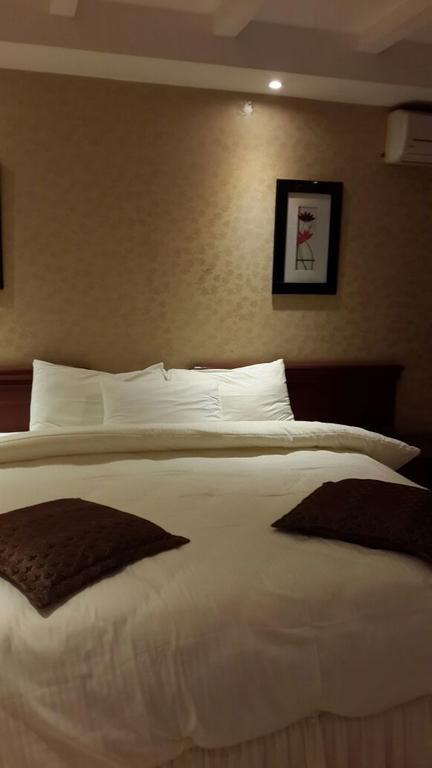 Almeswari Suites Ель-Баха Екстер'єр фото